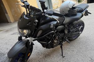 Moto mt07