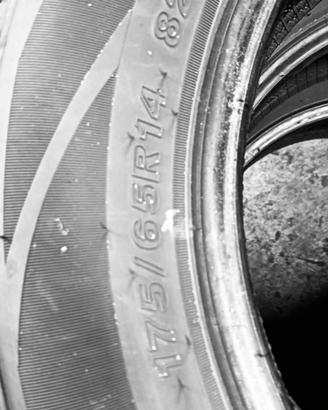 Gomme 175/65 R14 82H