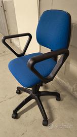Poltroncina da ufficio, con rotelle