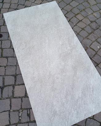 piastrelle gres porcellanato effetto pietra estern