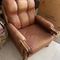 Poltrone, divani e vari arredamenti vintage