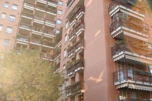 Grande monolocale arredato