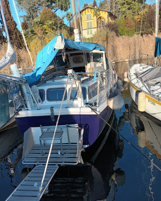 Motorseiler tortuga 27