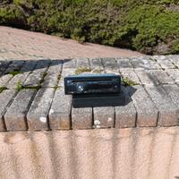Autoradio LG con lettore CD
