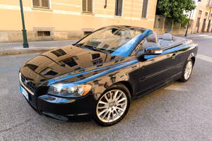 Volvo C70 2.4 20V 140 CV Summum