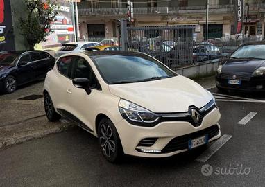 RENAULT Clio 1.2 75 CV