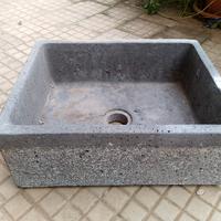 lavandino da esterno in pietra pilozzo 