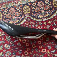 Sella bici Bontrager  Montrose Elite misura 138mm