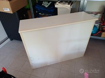 mobiletto contenitore 