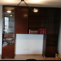 parete attrezzata in noce massello