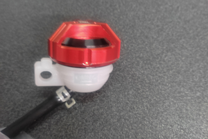 Tappo vaschetta olio freno KTM Duke 125