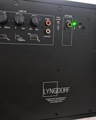 Subwoofer  hi-end attivo Lyngdorf BW3