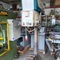 Trapano a colonna SERRMAC TCO 28