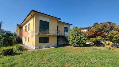 Villa singola Lucca [UL104RGVRG]