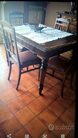 tavolo e 4 sedie