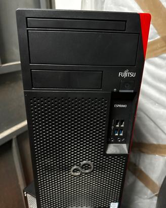 PC Desktop Fujitsu ESPRIMO P557/E85+