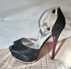 Scarpe con tacco  altissimo numero 39