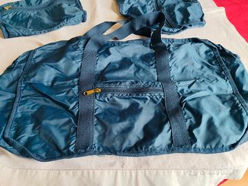 Set di tre borse da palestra in nylon 