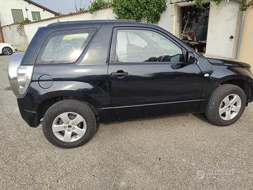 Suzuki vitara 1.6