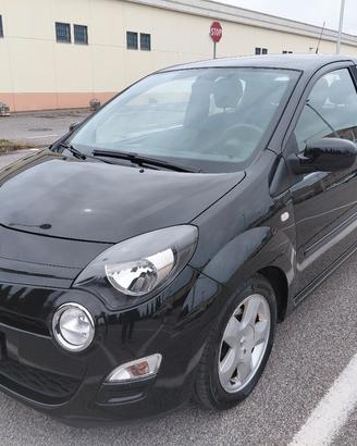 Renault Twingo 1.2 benzina 75cv Neopatentati 