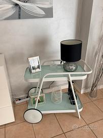 Carrello in vetro porta vivande