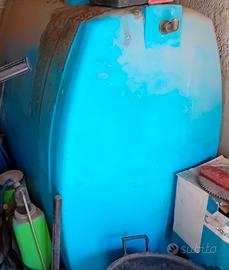 Cisterna per acqua 1000 l.