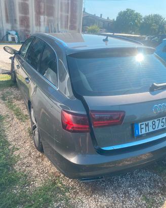 Audi a6 c7 incidentata 3.0 tdi quattro