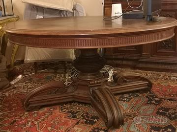Tavolo novecentesco stile impero
