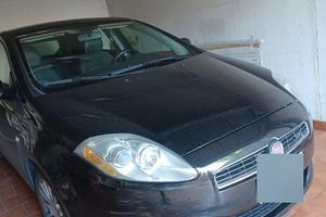 Automobile fiato bravo
