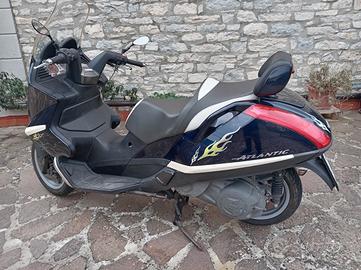 scooter Aprilia 