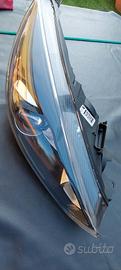 faro LED anteriore destro Focus 