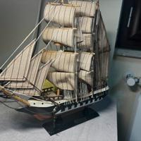 Veliero “Confection” in legno