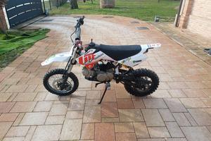 Pit bike YCF lite F125