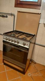 Cucina a Gas con forno - Zoppas