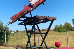 motocoltivatore e vasca uva barca rimorchio