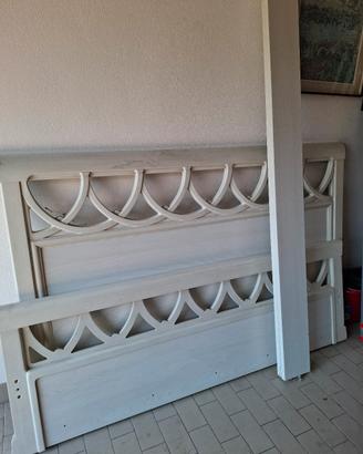 Struttura letto matrimoniale 