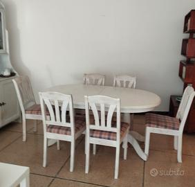 Tavolo in legno bianco con 6 sedie