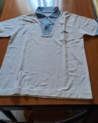 T-shirt sportiva mai usata 