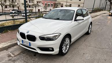 BMW 118d Business Automatic 150 CV