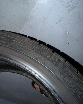 235-35-19 dunlop sport maxx gt