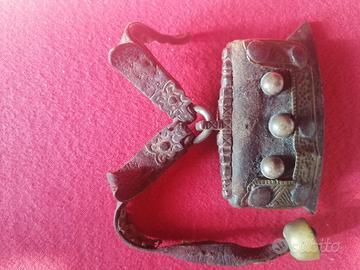 Antico acciarino tibetano