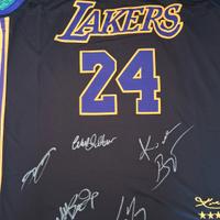 Maglia Lakers Kobe Bryant autografata Legends COA