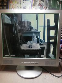 MONITOR CINESE 17 POLLICI – Mod. 700P