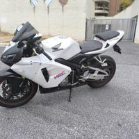 Cbr 600rr perfetto doppie carene