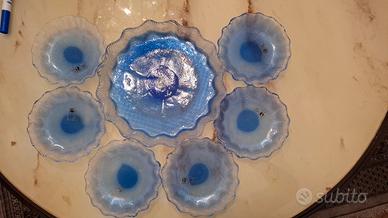 Servizio da dolce in cristallo blu. Vetro soffiato