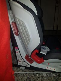 Seggiolino auto Chicco YOUniverse Isofix
