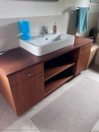 Mobile bagno in noce massello