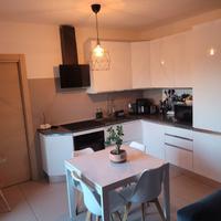 Arredamento completo – pari al nuovo - No Singoli