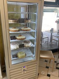 Vetrina frigorifera torte