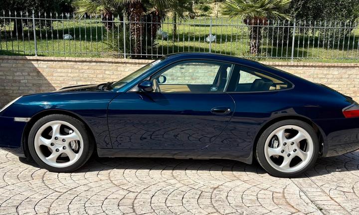 Porsche 911 - 996 Carrera 4 cat Coupé